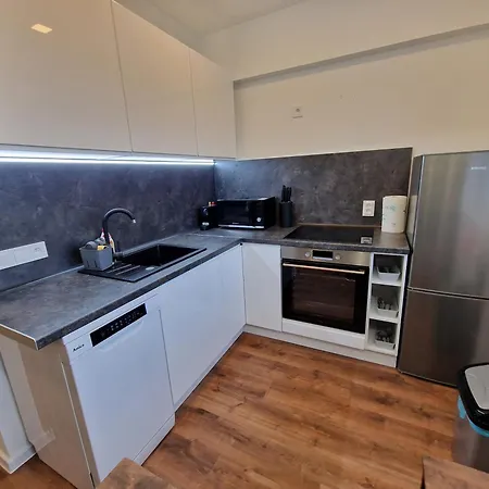 Luxusny Byt, 5 Minut Pesi Do Centra Apartment Košice
